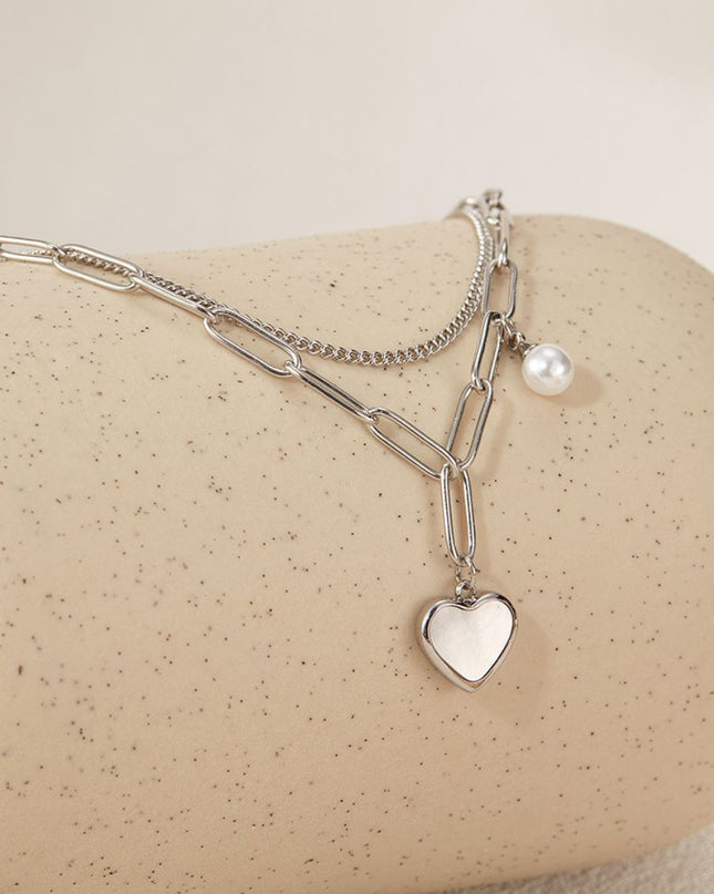 Elegant Heart Pendant Bracelet with Pearl Charm