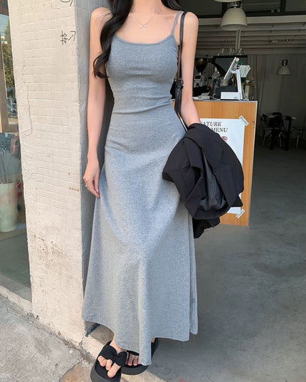 Pakaian Maxi Tali Spaghetti Vacay Vibe Elegan
